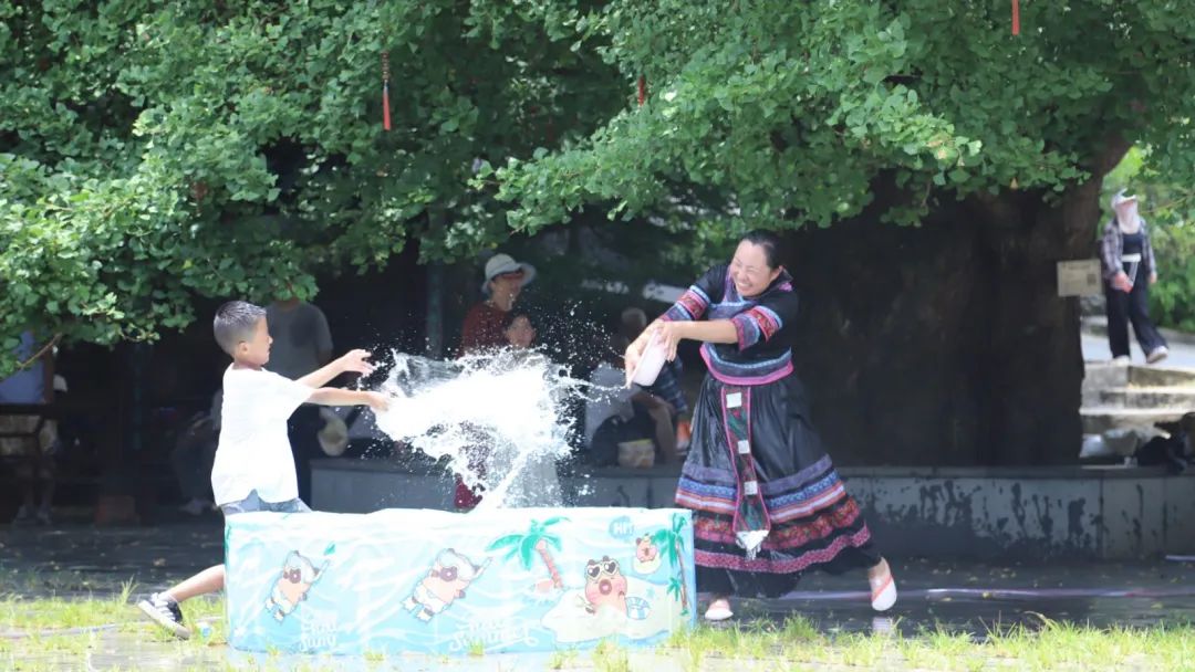 修文縣舉行“山水六屯 詩(shī)畫桃源”鄉(xiāng)村振興民俗風(fēng)情文化季活動(dòng)